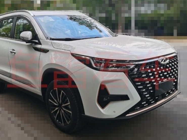В Сеть выложили фото необычного Chery Tiggo 8 с полным приводом