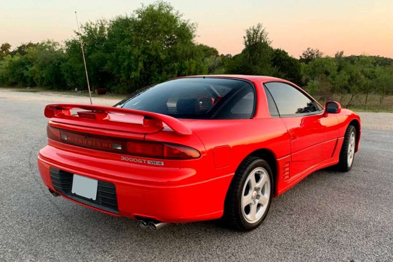 Mitsubishi 3000 GT: один из самых технологичных спорткаров начала девяностых