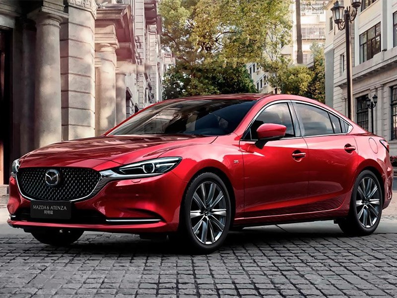 В Россию приехала Mazda Atenza