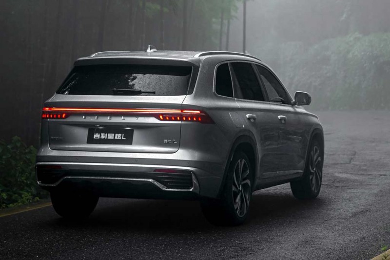 Geely Monjaro для России: обзор флагманского кроссовера компании Джили
