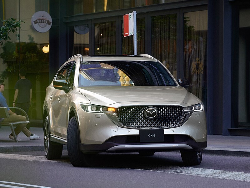 Mazda CX-8 пережила рестайлинг