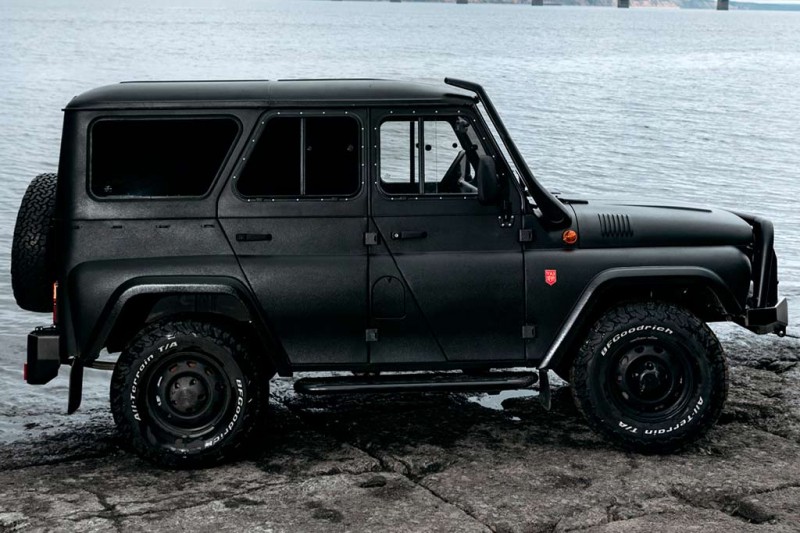 Представлен юбилейный УАЗ-469: лимитированный тираж и продажи прямо с завода