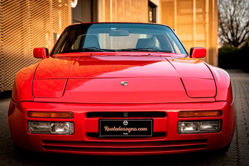 Porsche 944 Turbo: как немцы реабилитировались за маломощный Порше 924