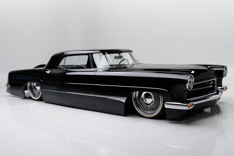 На торги выставлен доработанный Lincoln Continental 1956 с 850-сильным мотором 1 На торги выставлен доработанный Lincoln Continental 1956 с 850-сильным мотором
