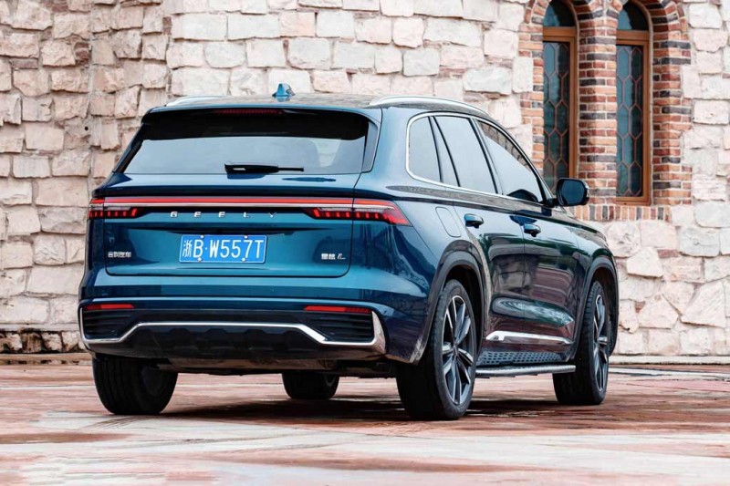 Geely Monjaro для России: обзор флагманского кроссовера компании Джили 3 Geely Monjaro для России: обзор флагманского кроссовера компании Джили