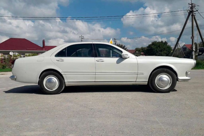 ГАЗ-21 «Волкодав»: уникальный Mercedes S-Class W220 в стиле «Волги» продают за 11 млн руб 2 ГАЗ-21 «Волкодав»: уникальный Mercedes S-Class W220 в стиле «Волги» продают за 11 млн руб