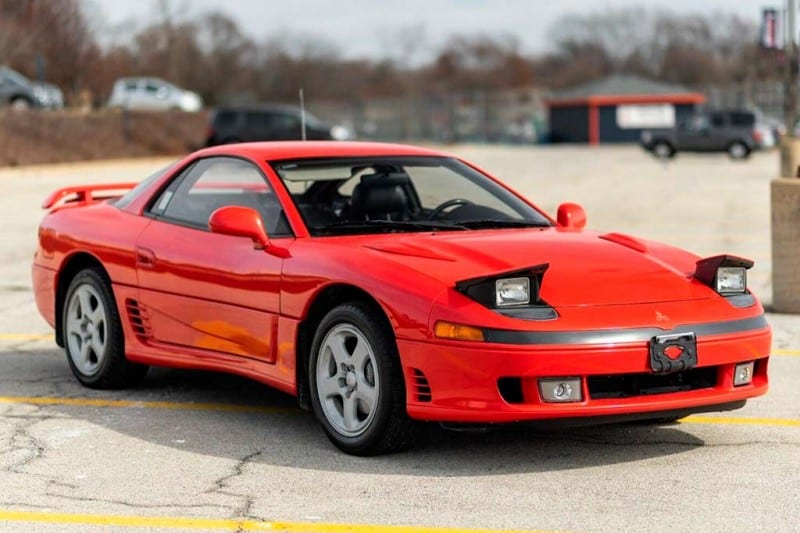 Mitsubishi 3000 GT: один из самых технологичных спорткаров начала девяностых 1 Mitsubishi 3000 GT: один из самых технологичных спорткаров начала девяностых