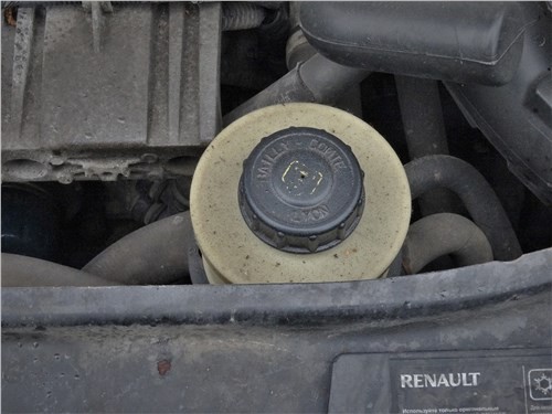 Renault Duster - все хорошо, кроме слабого кузова