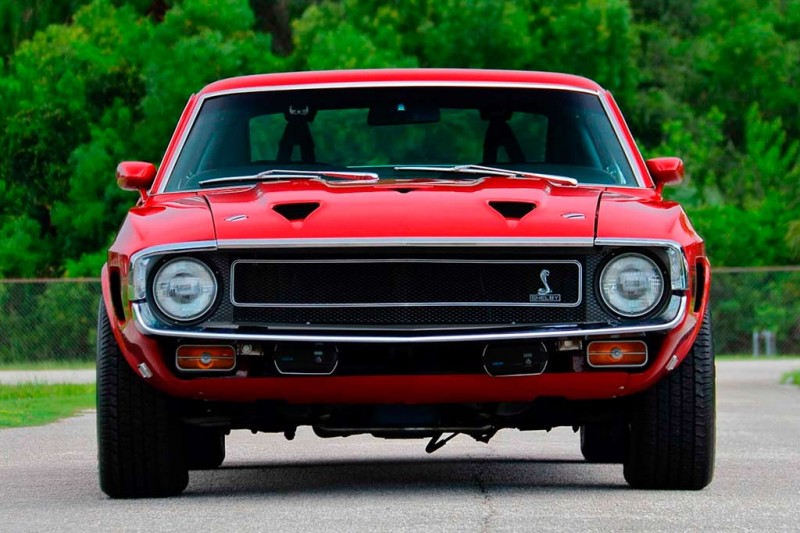 На торги выставлен Shelby GT500 1969, на котором ездил сам Кэролл Шелби