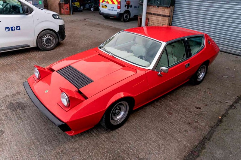 Lotus Elite 1976 американского гонщика Марио Андретти могут продать за бесценок 4 Lotus Elite 1976 американского гонщика Марио Андретти могут продать за бесценок