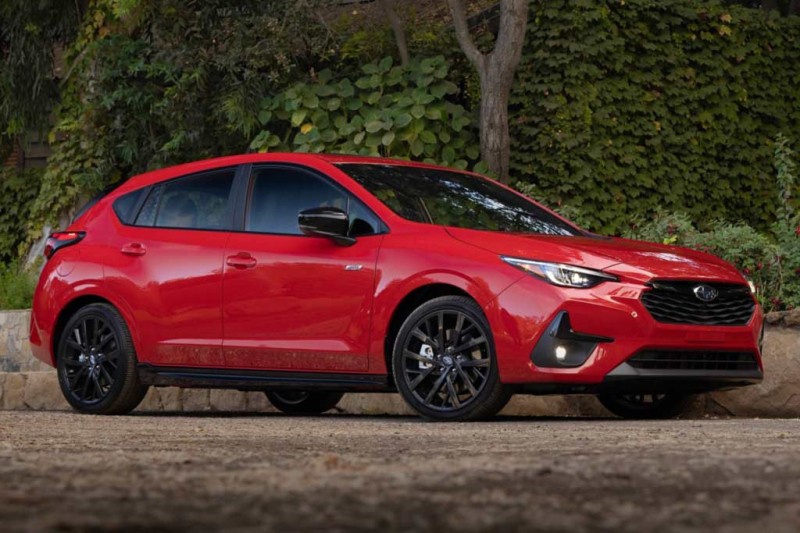 Японцы представили в Лос-Анджелесе новую Subaru Impreza 6-го поколения