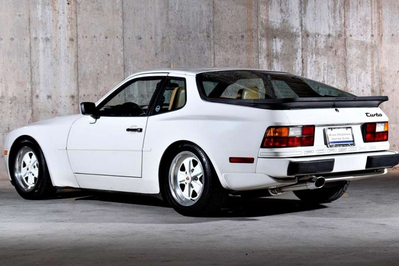 Porsche 944 Turbo: как немцы реабилитировались за маломощный Порше 924