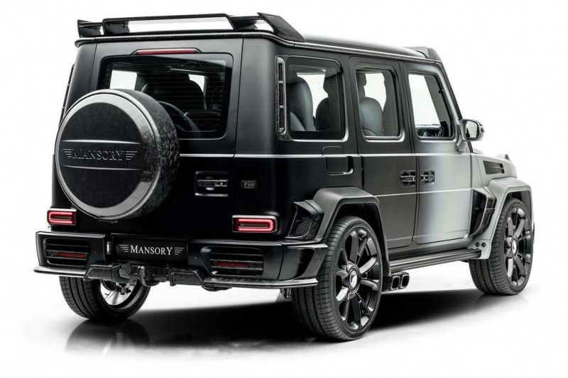 &laquo;Заряженный&raquo; Mercedes-AMG G63 от Mansory обзавелся дверями в стиле Rolls-Royce