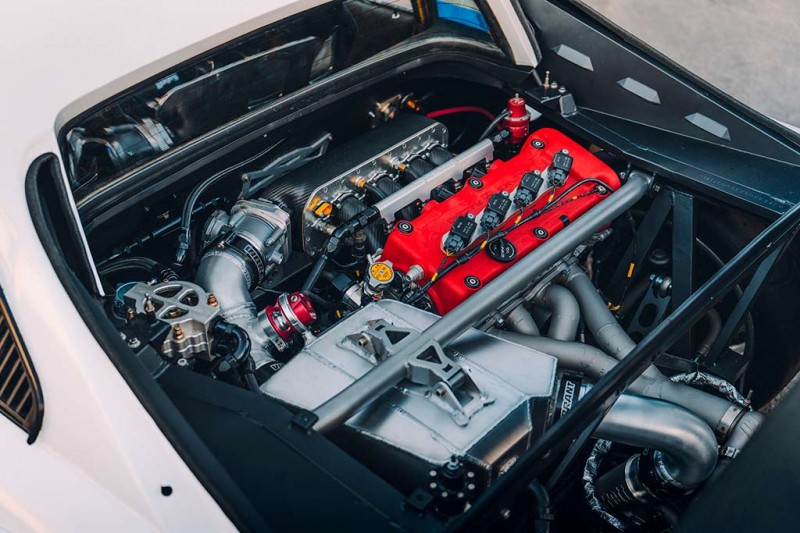 Майк Берроуз показал на SEMA 2022 невероятный Ferrari с турбодвигателем Honda K24