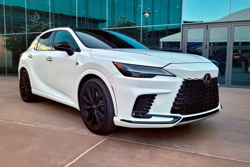 Японцы представили новый Lexus RX 2023: пятое поколение кроссовера