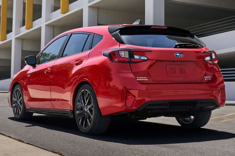 Японцы представили в Лос-Анджелесе новую Subaru Impreza 6-го поколения