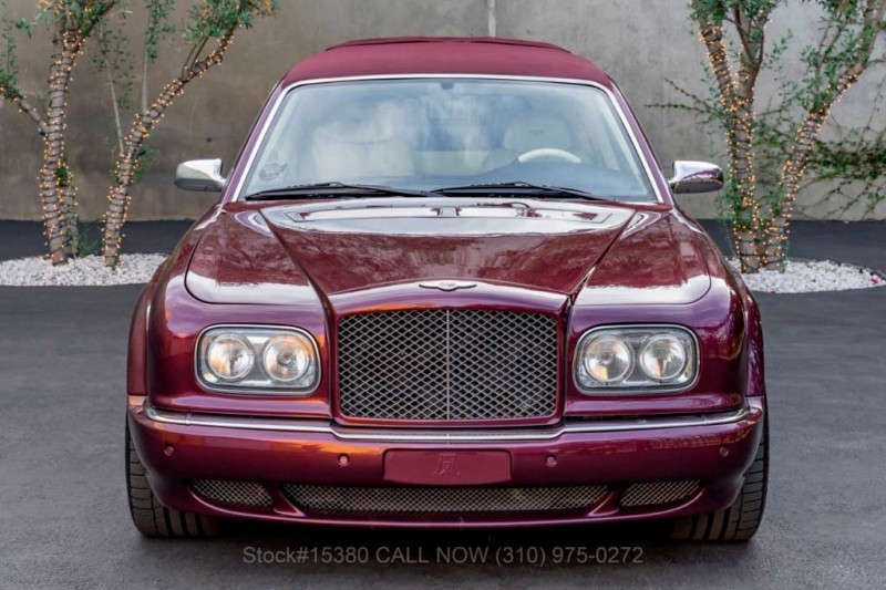 В продаже уникальный лимузин на базе Bentley Arnage с дверьми типа крыло чайки
