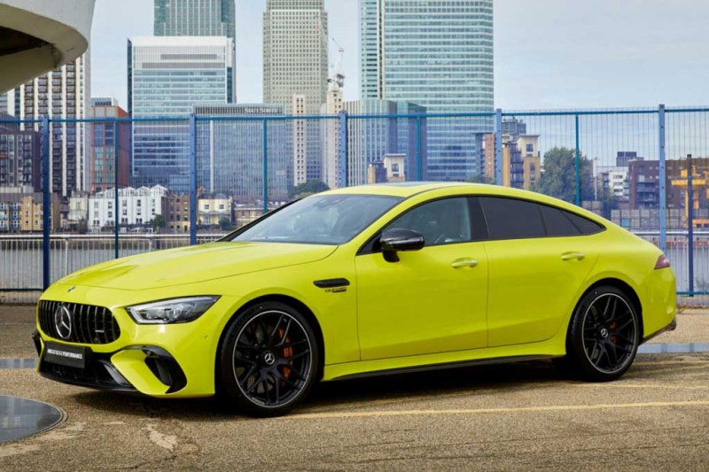 С молотка пустят эксклюзивный AMG GT 63 S E Performance в честь Роджера Федерера