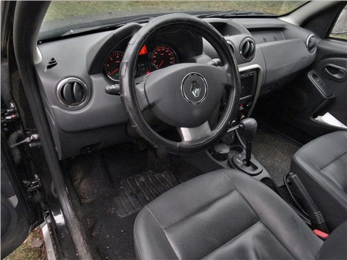 Renault Duster - все хорошо, кроме слабого кузова
