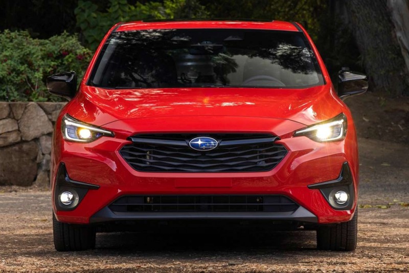 Японцы представили в Лос-Анджелесе новую Subaru Impreza 6-го поколения