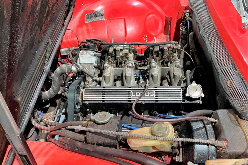 Lotus Elite 1976 американского гонщика Марио Андретти могут продать за бесценок 6 Lotus Elite 1976 американского гонщика Марио Андретти могут продать за бесценок