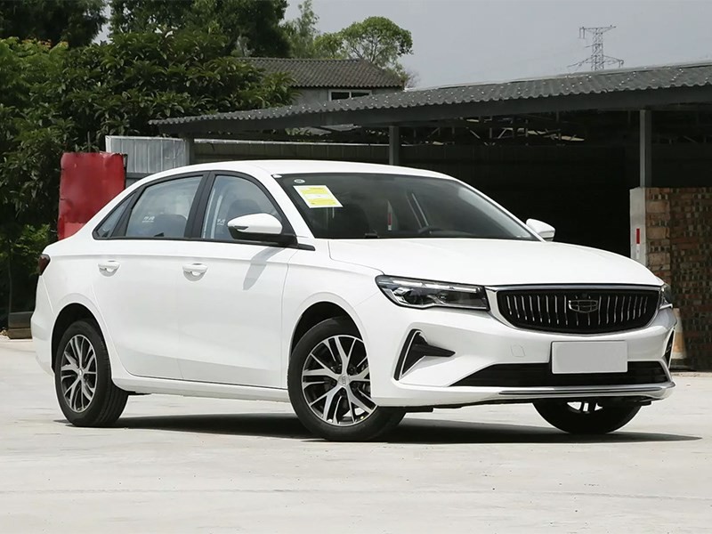 Geely представила новый Emgrand 7 1 Geely представила новый Emgrand 7