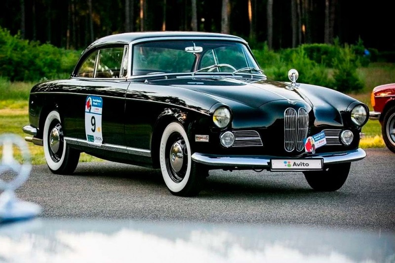 Классический спорткар BMW 503 Coupe продают в Москве: на нем ездил принц Кувейта