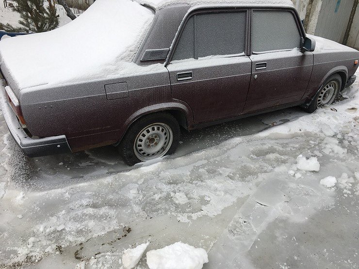 Почему именно сейчас нужно очистить лед вокруг своего автомобиля 1 Почему именно сейчас нужно очистить лед вокруг своего автомобиля