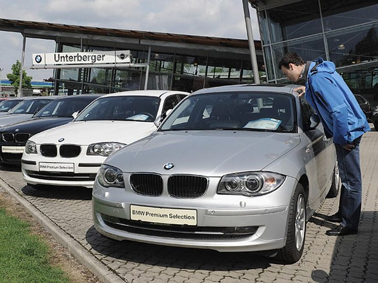 Почему сейчас опасно покупать подержанный автомобиль в Европе