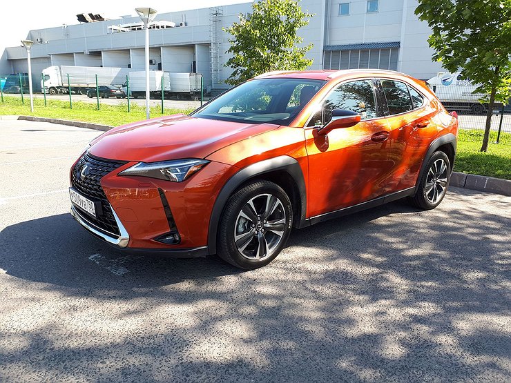 Lexus невероятно пострадал от остановки продаж в России 1 Lexus невероятно пострадал от остановки продаж в России