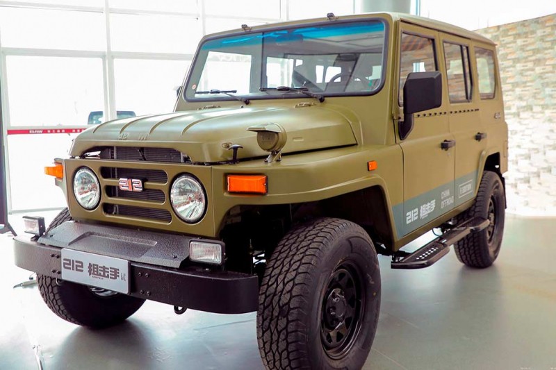 Китайцы вновь обновили утилитарный внедорожник BAW BJ212 из шестидесятых
