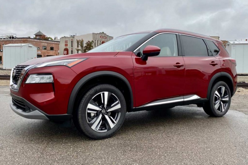 В продаже появился Nissan Rouge: это североамериканский X-Trail 1 В продаже появился Nissan Rouge: это североамериканский X-Trail