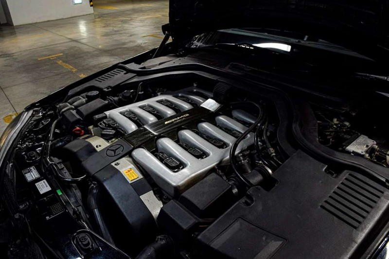 В Москве продают уникальный Mercedes-Benz CL600 1998: цена вопроса &mdash; свыше 63 млн руб