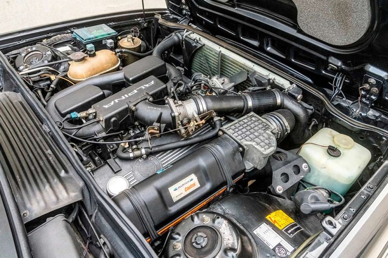 36-летнюю Alpina B7 Turbo Coupe/1 1986 планируют продать дороже $110 000