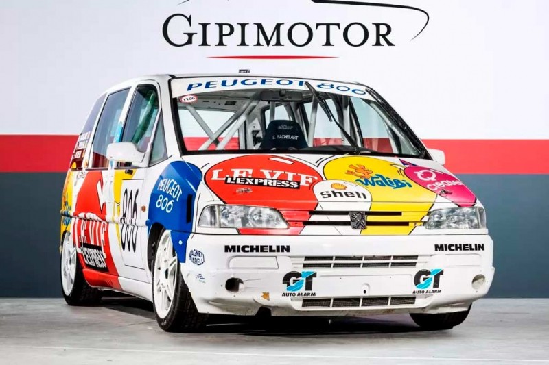Уникальный минивэн Peugeot 806 Procar для гонок на выносливость продадут с молотка