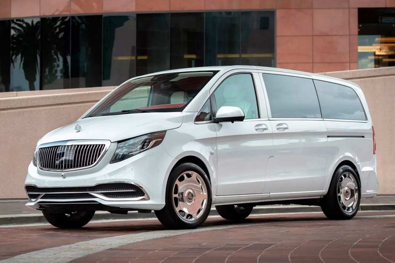 Уникальный минивэн Mercedes Metris в стиле Maybach ушел с молотка за 13,0 млн руб 1 Уникальный минивэн Mercedes Metris в стиле Maybach ушел с молотка за 13,0 млн руб