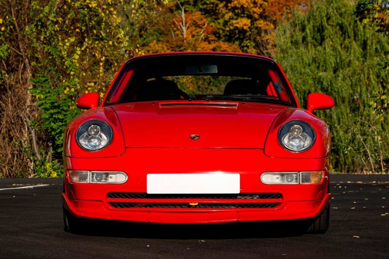 Один из 213 спорткаров Porsche 911 Carrera RS Clubsport продали с молотка за ₽20 млн