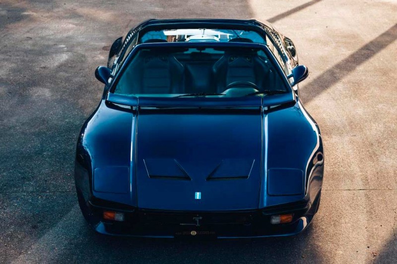 Редкий De Tomaso Pantera 1977 в кузове тарга продают в Бельгии за 265 000 евро