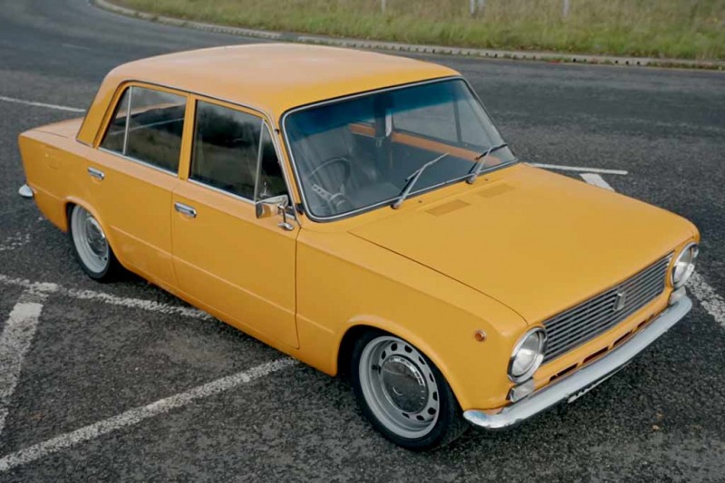 ВАЗ-2101 с 235-сильным мотором от Ford: необычный тюнинг-проект из Британии