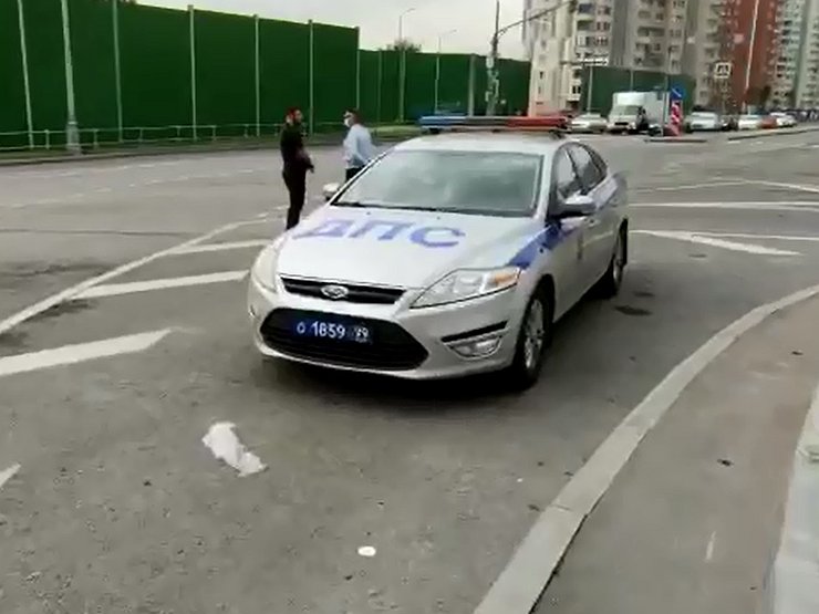 Три фразы, которыми ушлые водители безнаказанно «троллят» сотрудников ГИБДД