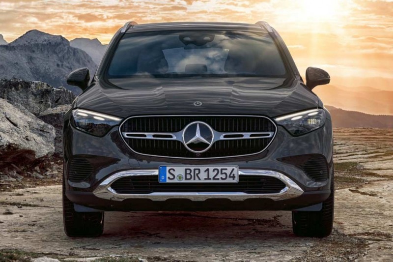 Новый Mercedes GLC 2023: немцы презентовали второе поколение кроссовера
