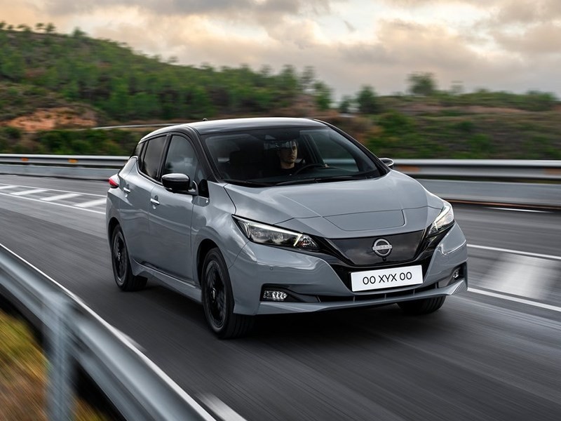 Nissan влез в долги ради электромобилей