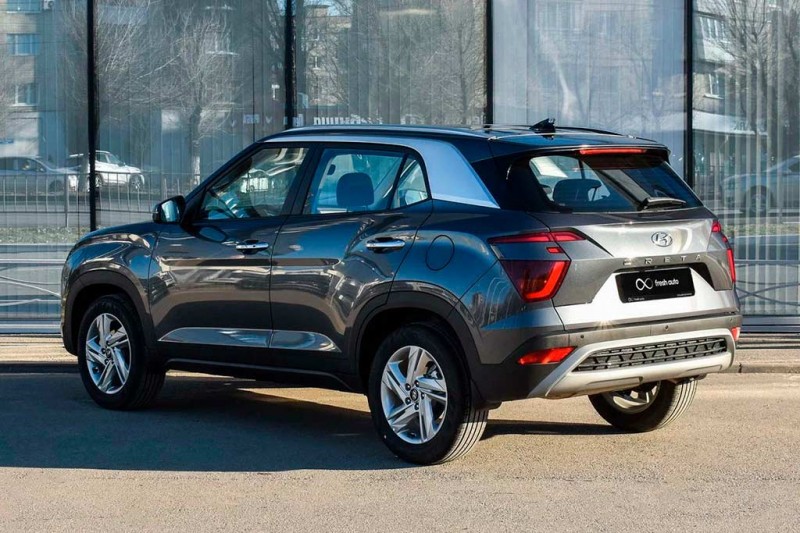 В Россию из ОАЭ привезли рестайлинговый Hyundai Creta с новой &laquo;мордой&raquo;