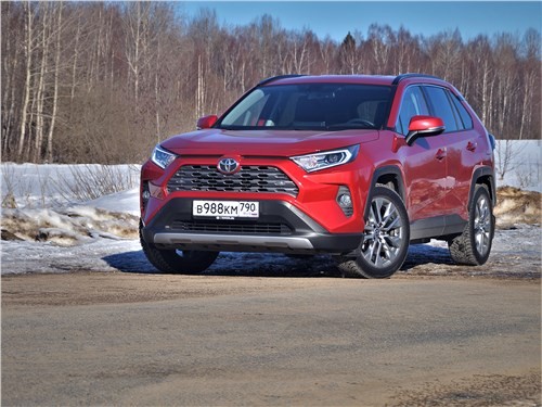 Тест-драйв Toyota RAV4 (поколение V) - &laquo;Жить в согласии с собой&raquo;
