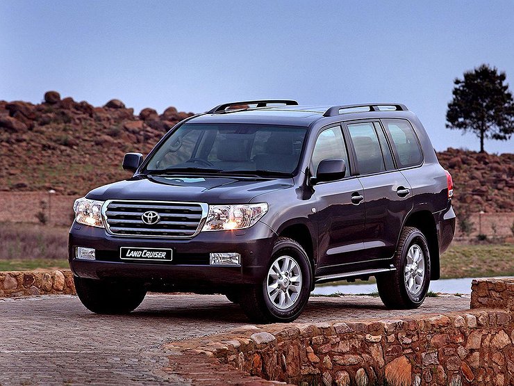 Почему не стоит покупать подержанный Toyota Land Cruiser 200