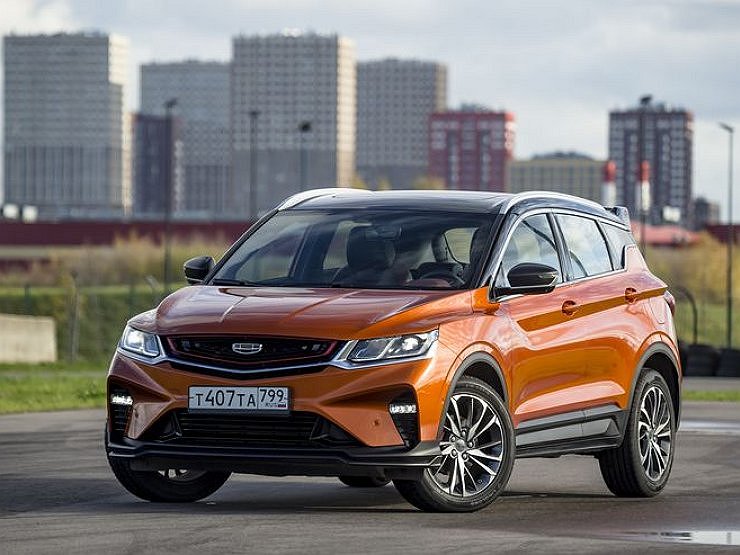 Geely отправила на экспорт свыше 100 000 автомобилей