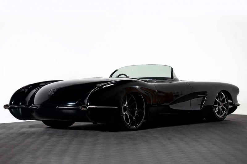 Эффектный рестомод Chevrolet Corvette 1959 с мотором LS7 продадут с молотка