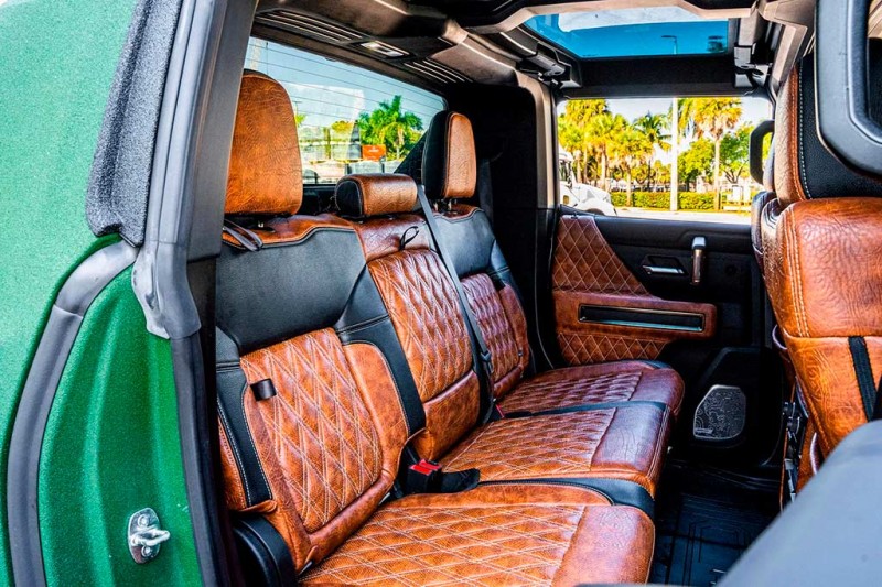 За роскошный GMC Hummer EV с тюнингом от SoFlo Customs просят 219 000 долларов