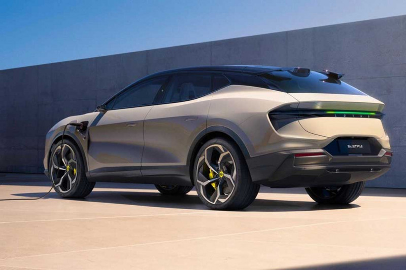 Электрический кроссовер Lotus Eletre доступен к заказу в России от ₽12,7 млн