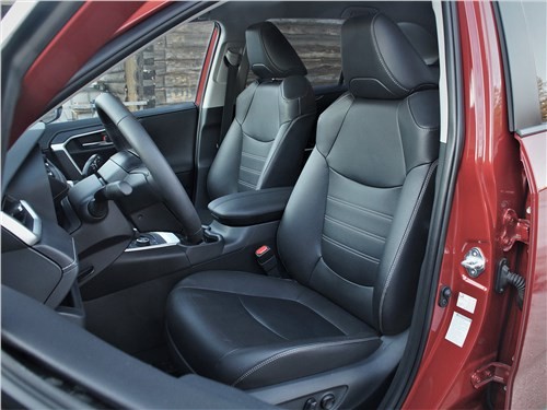 Тест-драйв Toyota RAV4 (поколение V) - &laquo;Жить в согласии с собой&raquo;